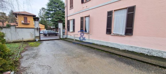 2 chambres Appartement à Somma Lombardo, Italy No. 158575 36