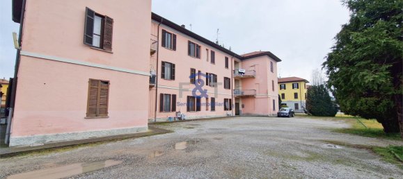 2 chambres Appartement à Somma Lombardo, Italy No. 158575 37