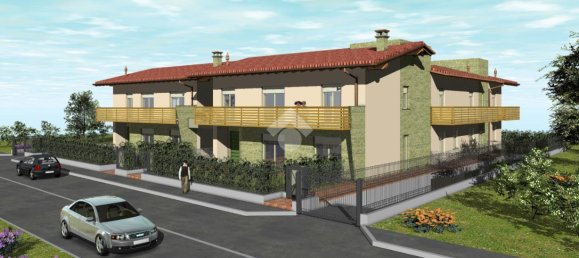 Studio in Pontoglio, Italy No. 2640 11