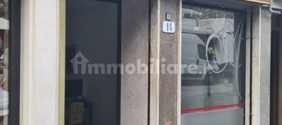 Коммерческая недвижимость с 2 комнатами в Фельтре, Италия № 353516 2