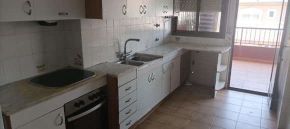 3 bedrooms Apartment in Guardamar del Segura, Spain No. 7595 2