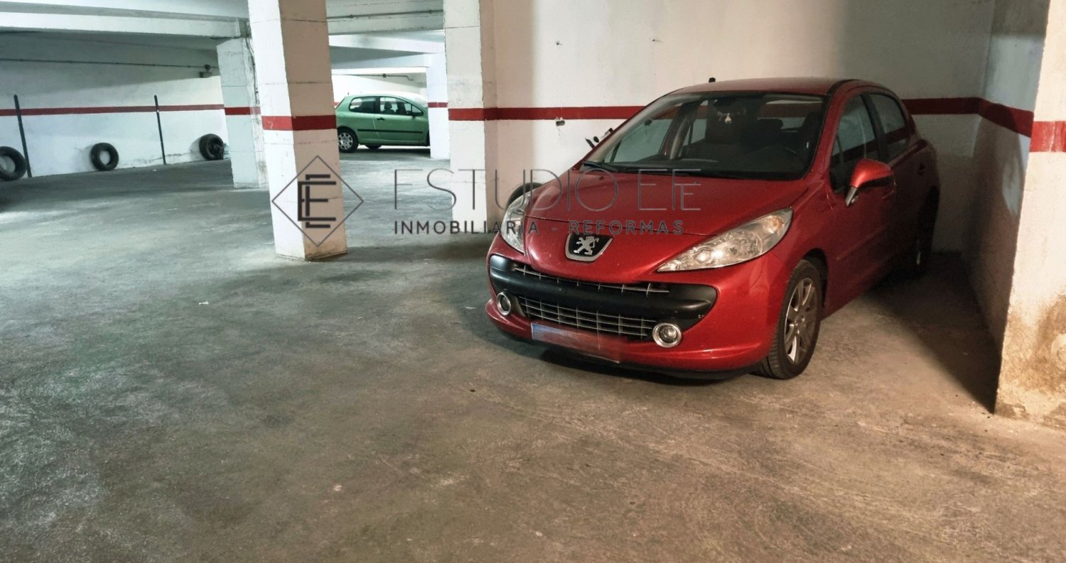 Garaje en Salamanca, Spain 12 m² No. 272830