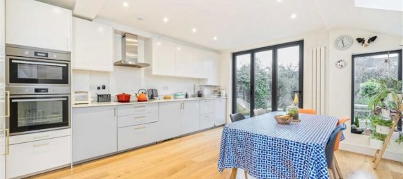 3 Schlafzimmer Haus in Cricklewood, United Kingdom, Nr. 5695 2