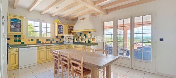 3 bedrooms House in Orthez, France No. 310838 12