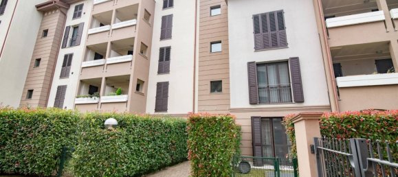 2 bedrooms Apartment in Cassano d'Adda, Italy No. 290414 14