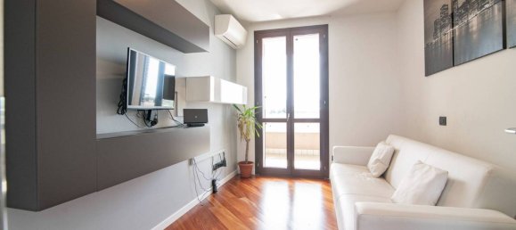 2 bedrooms Apartment in Cassano d'Adda, Italy No. 290414 6
