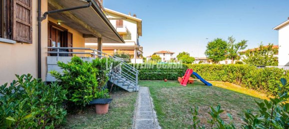 3 chambres Appartement à Medesano, Italy No. 355798 4