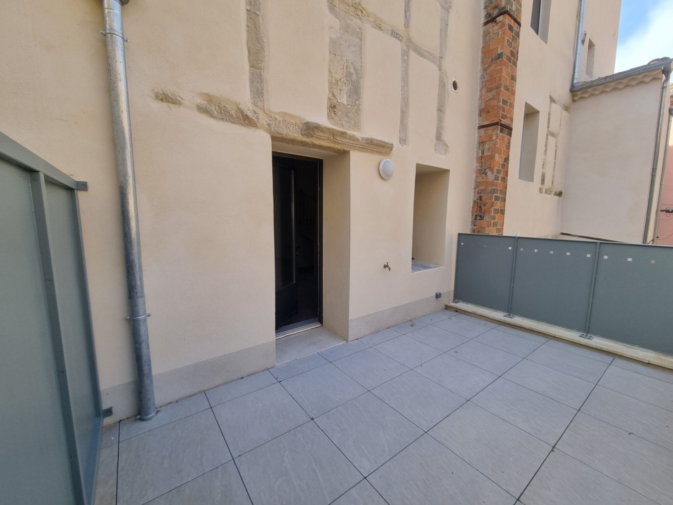 1 غرف نوم شقة في Orange, France رقم 289714