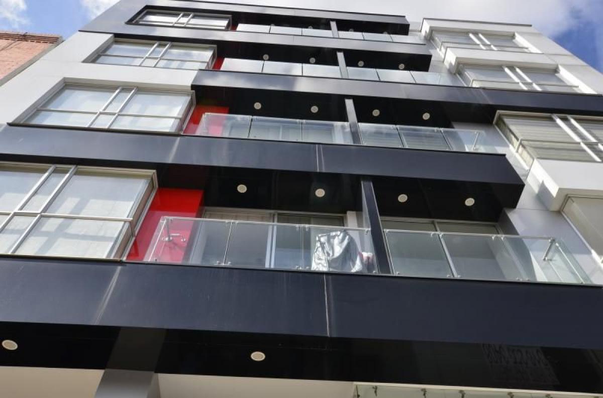 2 bedrooms House in Bogota, Colombia No. 12269