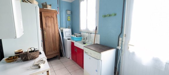 2 bedrooms House in Pornic, France No. 97593 11