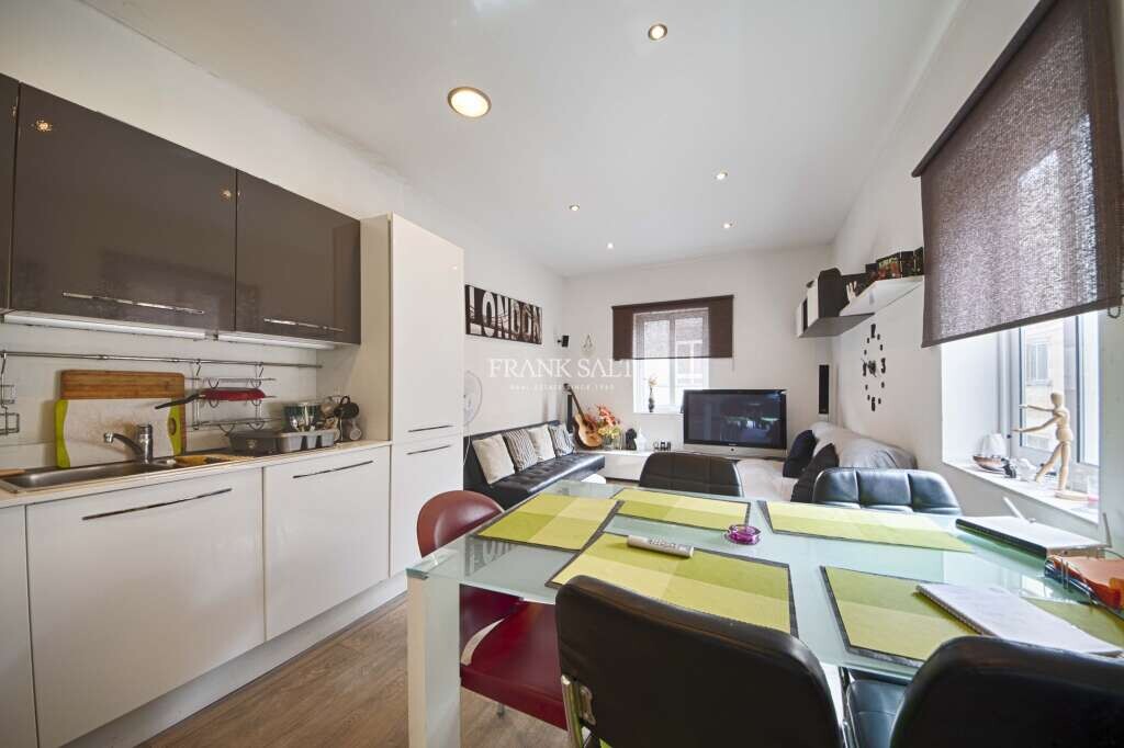 5 bedrooms Maisonette in Birkirkara, Malta No. 200