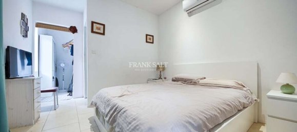 5 bedrooms Maisonette in Birkirkara, Malta No. 200 12