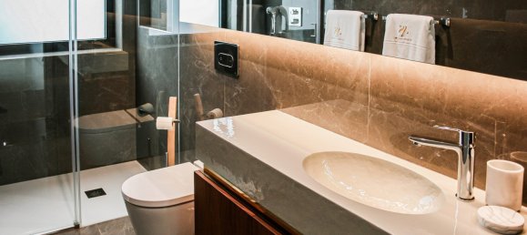 8 غرف نوم فيلا في Quarteira, Portugal رقم 93315 37