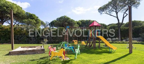 Casa T8 em Quarteira, Portugal N.º 93311 44