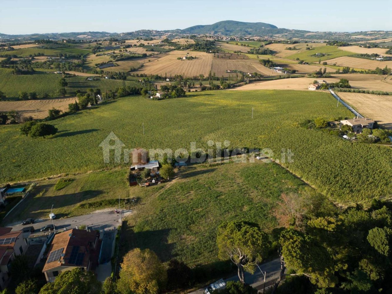 Terrain à Osimo, Italy 1110m² No. 259140