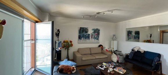 3 bedrooms Apartment in Lisbon, Portugal No. 136784 4