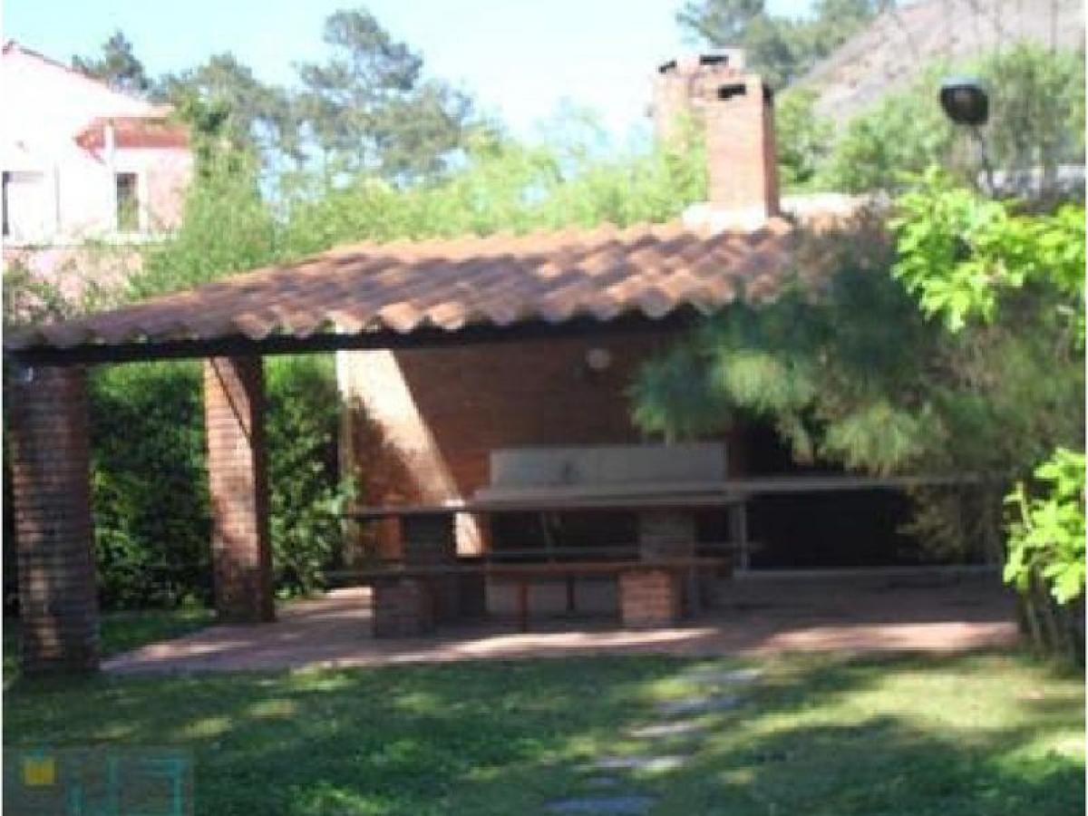 3 bedrooms House in Maldonado, Uruguay No. 3898