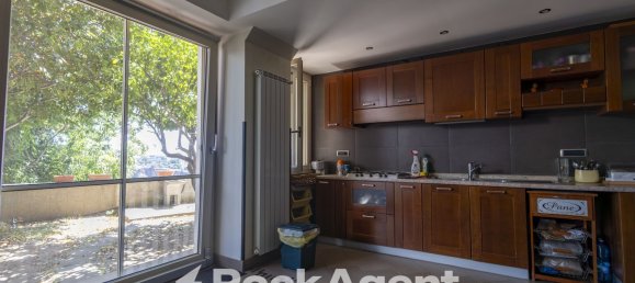 7-Zimmer Wohnung in Catanzaro, Italy, Nr. 298683 3