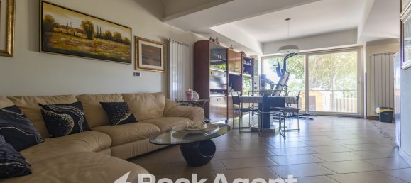 7-Zimmer Wohnung in Catanzaro, Italy, Nr. 298683 7