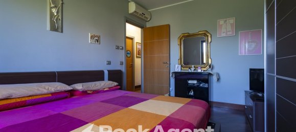 7-Zimmer Wohnung in Catanzaro, Italy, Nr. 298683 19