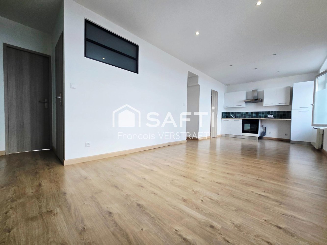 2 غرف نوم شقة في Coudekerque-Branche, France رقم 337328