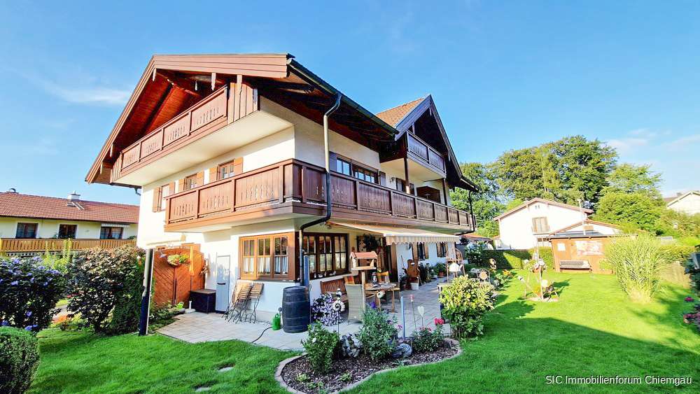 Квартира с 2 спальнями в Траунштайн, Германия № 153155