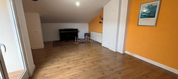 4 bedrooms House in Torrelavit, Spain No. 142836 10