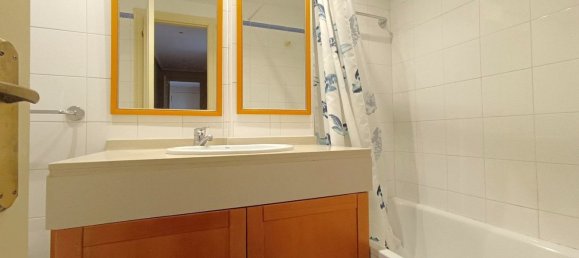 Квартира с 3 спальнями в Страна Басков, Испания № 169888 12