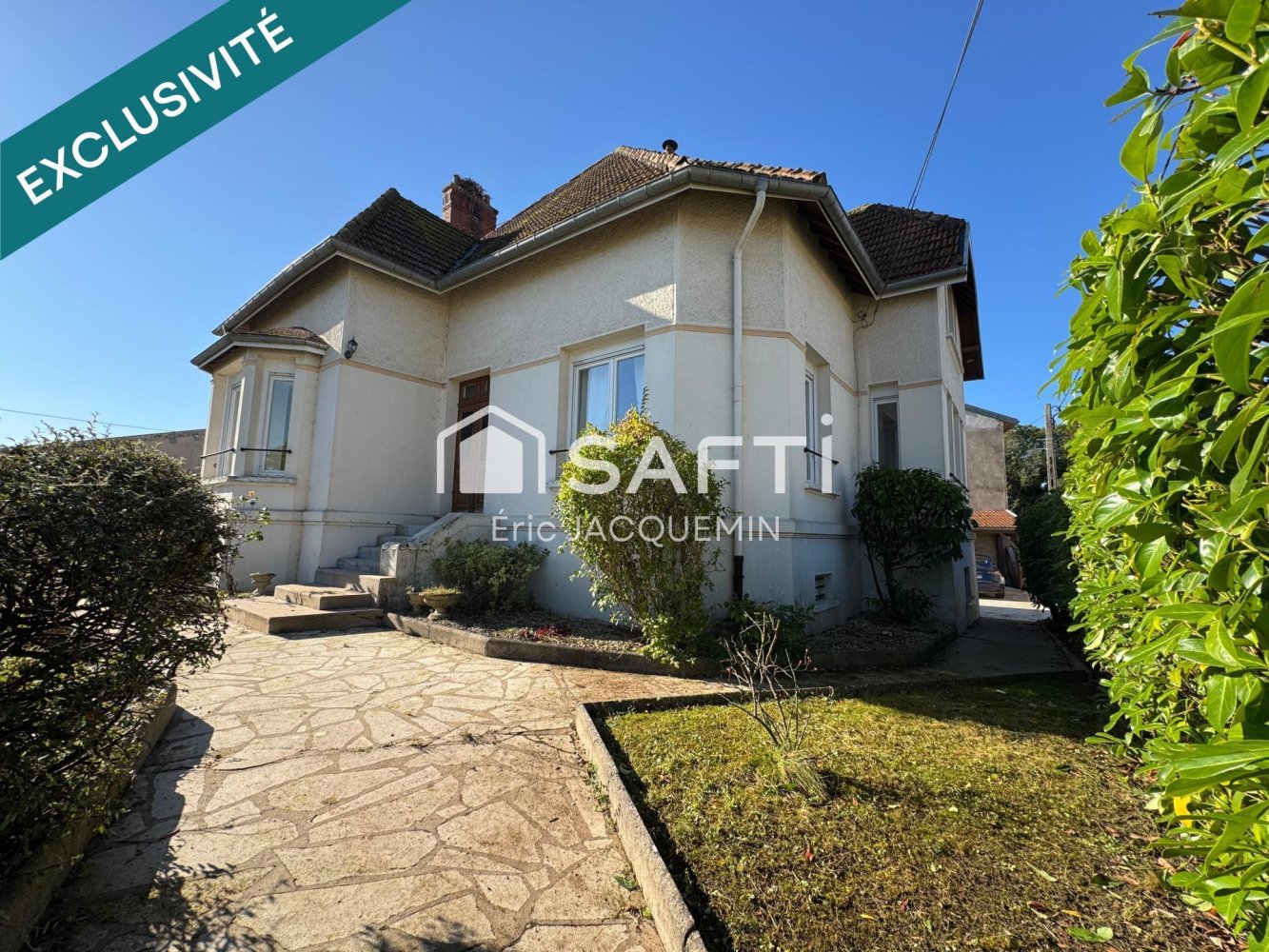 Casa de 4 dormitorios en Consenvoye, France No. 159871