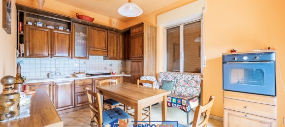 5 rooms Apartment in Villafalletto, Italy No. 374399 6