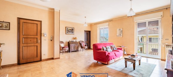 5 rooms Apartment in Villafalletto, Italy No. 374399 5