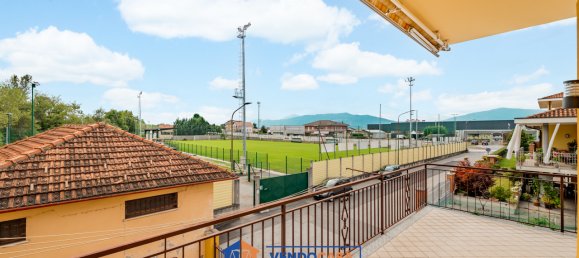 5 rooms Apartment in Villafalletto, Italy No. 374399 10