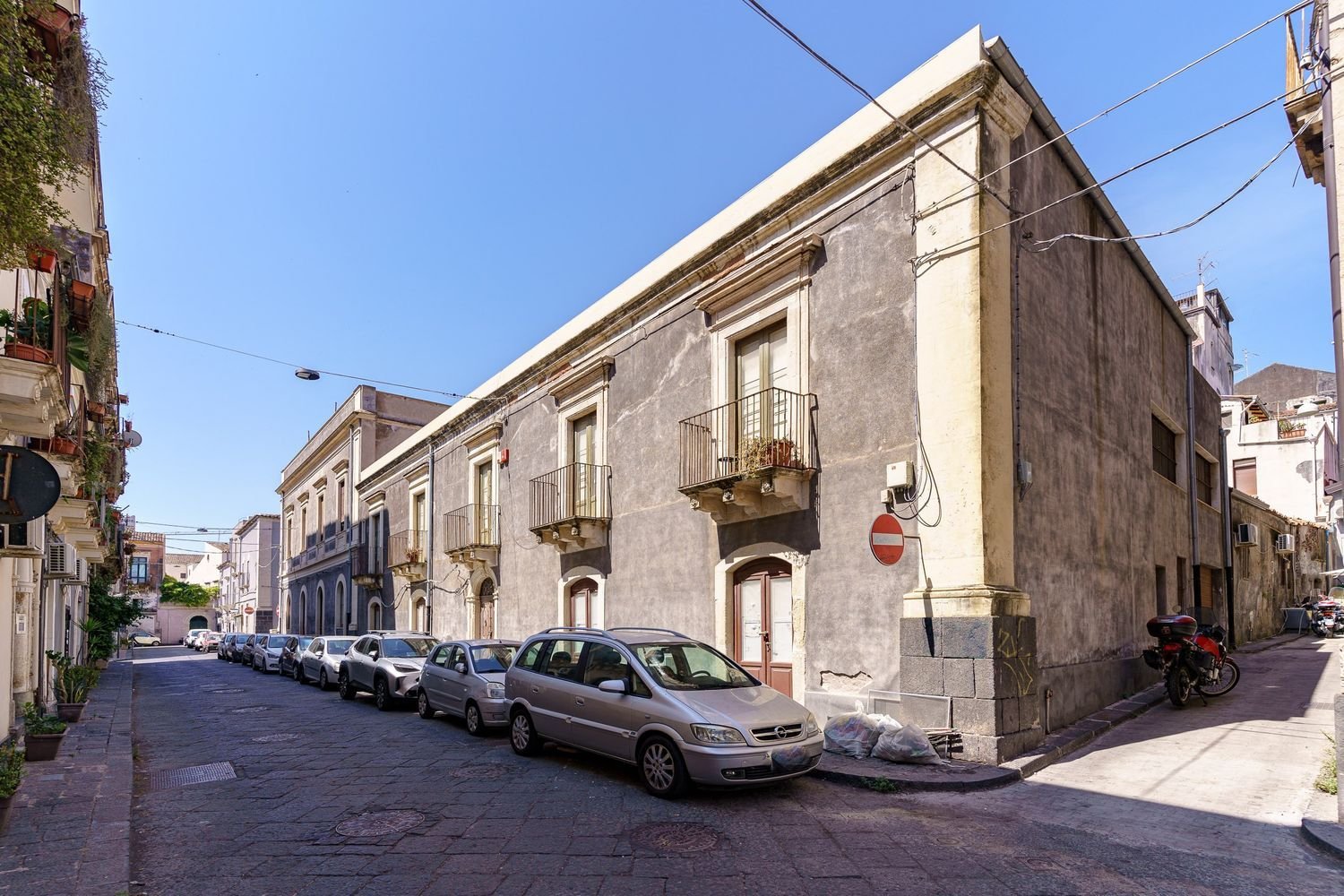 2-Zimmer Wohnung in Catania, Italy, Nr. 303775