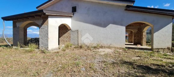 Casa de 5 habitaciónes en Frasso Telesino, Italy No. 107788 17