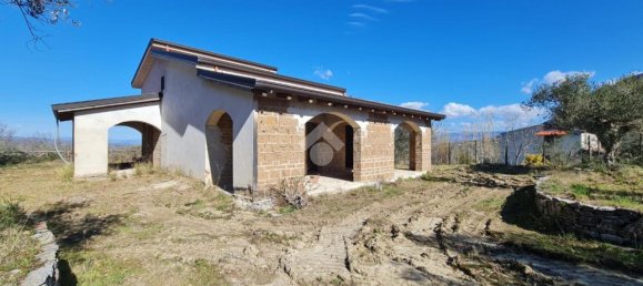 Casa de 5 habitaciónes en Frasso Telesino, Italy No. 107788 6