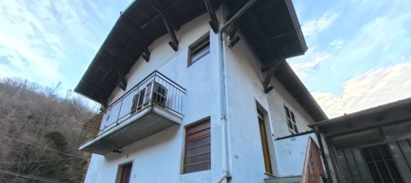 Apartamento de 3 habitaciónes en Pertica Bassa, Italy No. 4700 2