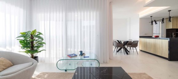 2 bedrooms Apartment in Posidonia, Punta Prima, Spain No. 15329 13