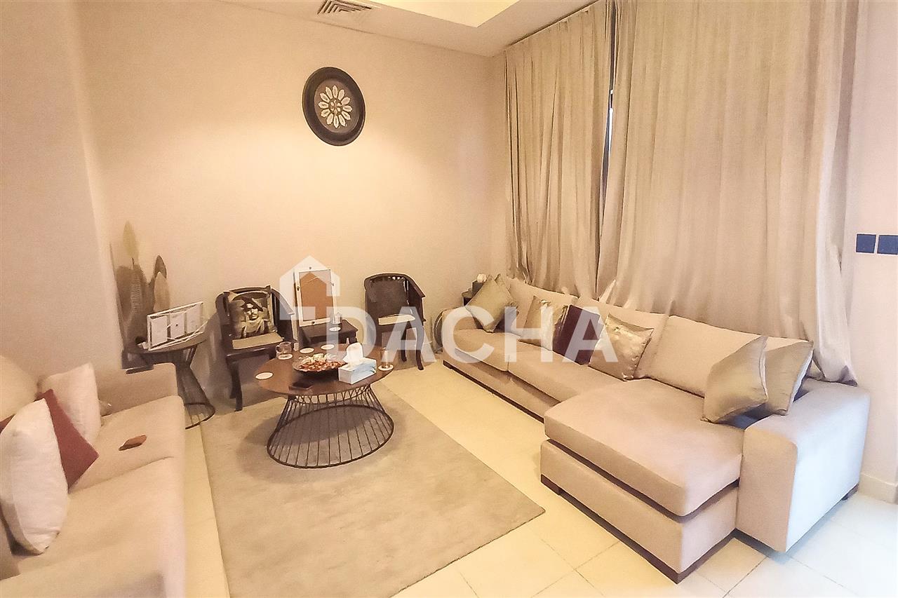 4 bedrooms Villa in Jumeirah Village Circle, UAE No. 27768