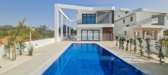 4-salle Villa à Ayia Napa, Cyprus No. 23767 3