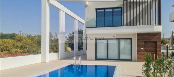 4-salle Villa à Ayia Napa, Cyprus No. 23767 2