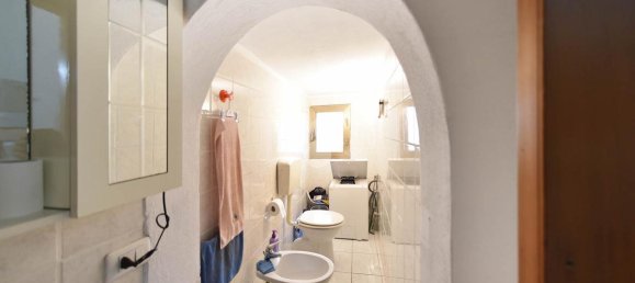 3 rooms House in Cagliari, Italy No. 136423 9