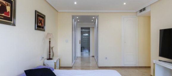 6 bedrooms Apartment in Valencia, Spain No. 167522 16