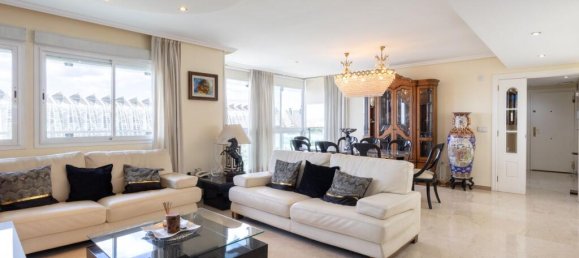 6 bedrooms Apartment in Valencia, Spain No. 167522 4