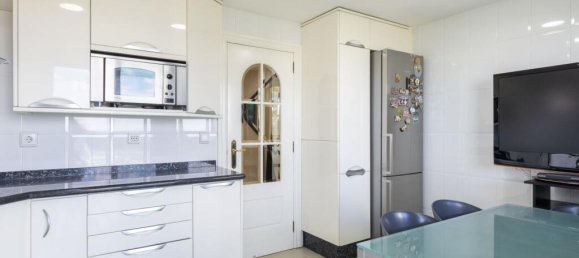 6 bedrooms Apartment in Valencia, Spain No. 167522 9