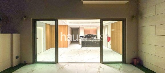 Adosado de 3 dormitorios en Jumeirah Golf Estates, UAE No. 100054 17