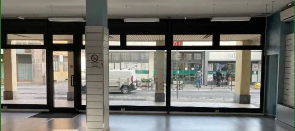 Gewerbliche Immobilie in Padua, Italy 240m², Nr. 60477 7