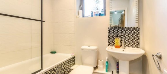 1 bedroom Apartment in London, United Kingdom No. 11620 4