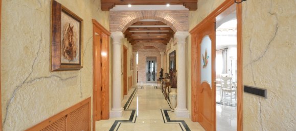 7 bedrooms Villa in Campoamor, Spain No. 436 5