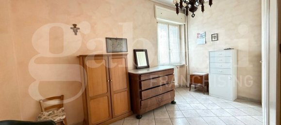 4 rooms Apartment in Turin, Italy No. 7890 13