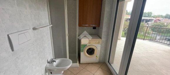 2 rooms Apartment in Borgomanero, Italy No. 4765 7